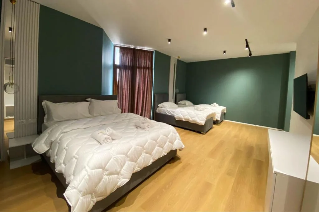 Deluxe Queen Suite — Capital Suites Center